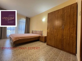 2 slaapkamers k.k. Slantsjev brjag, regio Boergas 8