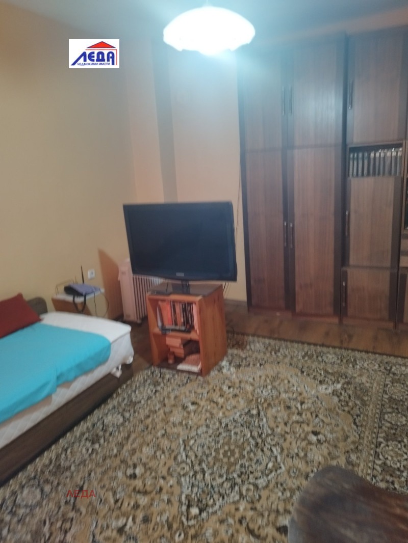 На продаж  Студія Плевен , 9-ти квартал , 54 кв.м | 24117579 - зображення [2]