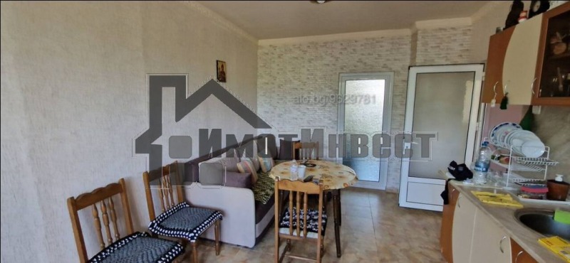 Продава 2-СТАЕН, гр. Ямбол, Хале, снимка 2 - Aпартаменти - 48114511