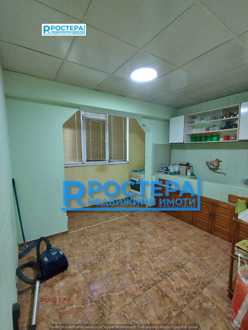 Продава 3-СТАЕН, гр. Търговище, Запад 2