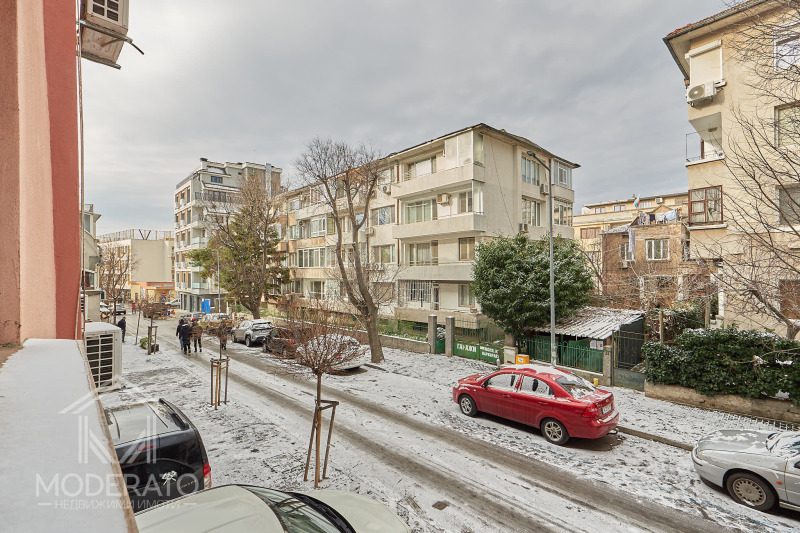 Продава 3-СТАЕН, гр. Бургас, Център, снимка 9 - Апартаменти - 53106548