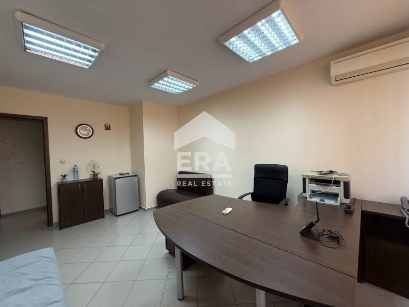 Продава ОФИС, гр. Варна, Център, снимка 3 - Офиси - 54203890