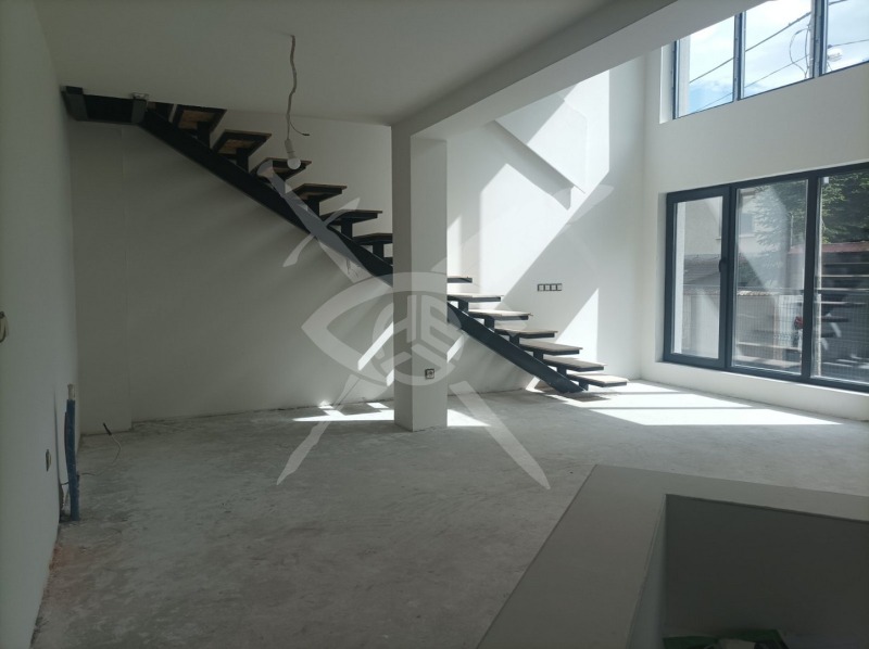 À venda  Casa Sofia , Lozen , 256 m² | 64844337 - imagem [2]