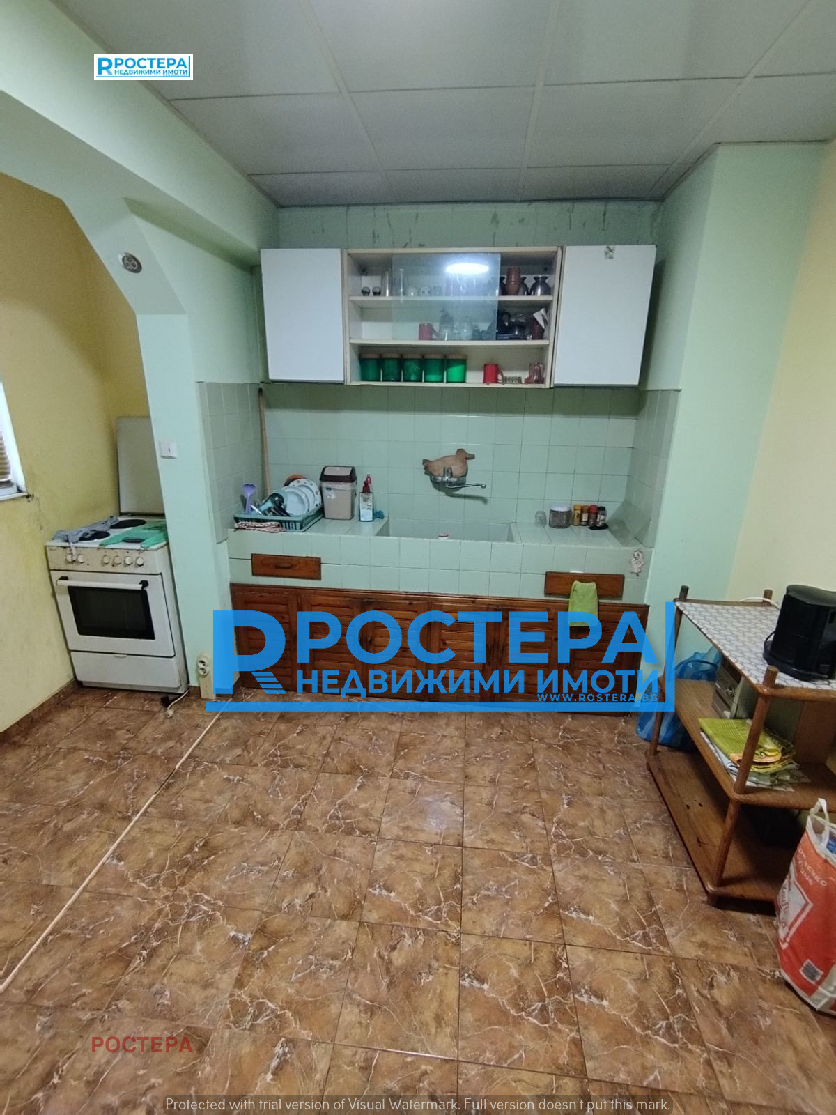 Продава 3-СТАЕН, гр. Търговище, Запад 2, снимка 2 - Апартаменти - 52990558
