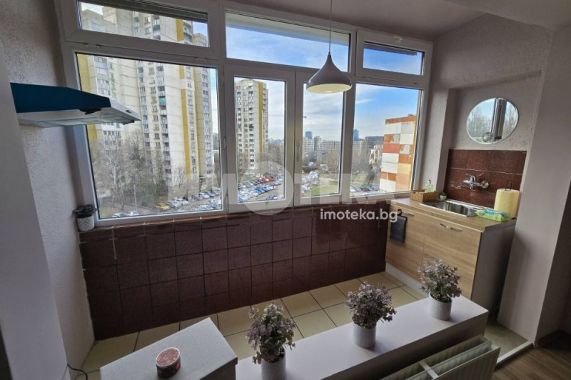 Продава 2-СТАЕН, гр. София, Полигона, снимка 7 - Апартаменти - 53266715