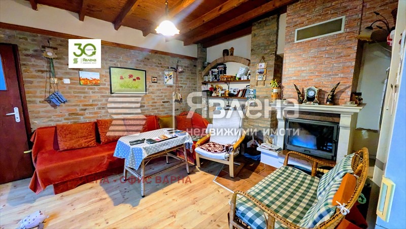 Продава КЪЩА, гр. Варна, с. Звездица, снимка 8 - Къщи - 53806610