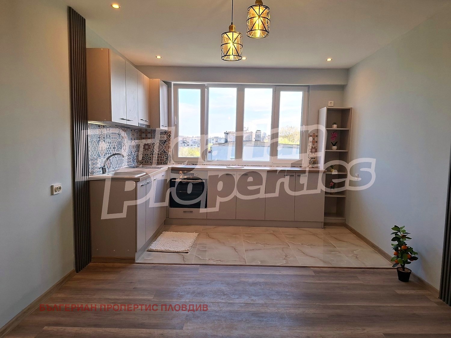 Продава 3-СТАЕН, гр. Пловдив, Въстанически, снимка 2 - Апартаменти - 54255979