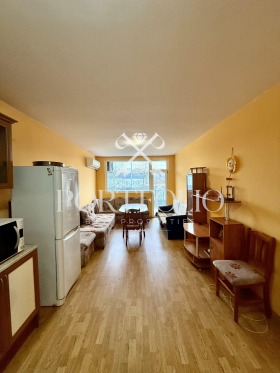 2 bedroom Lazur, Burgas 5