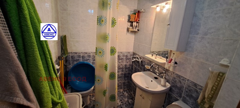 Продава  3-стаен град Плевен , Мара Денчева , 80 кв.м | 88163899 - изображение [14]