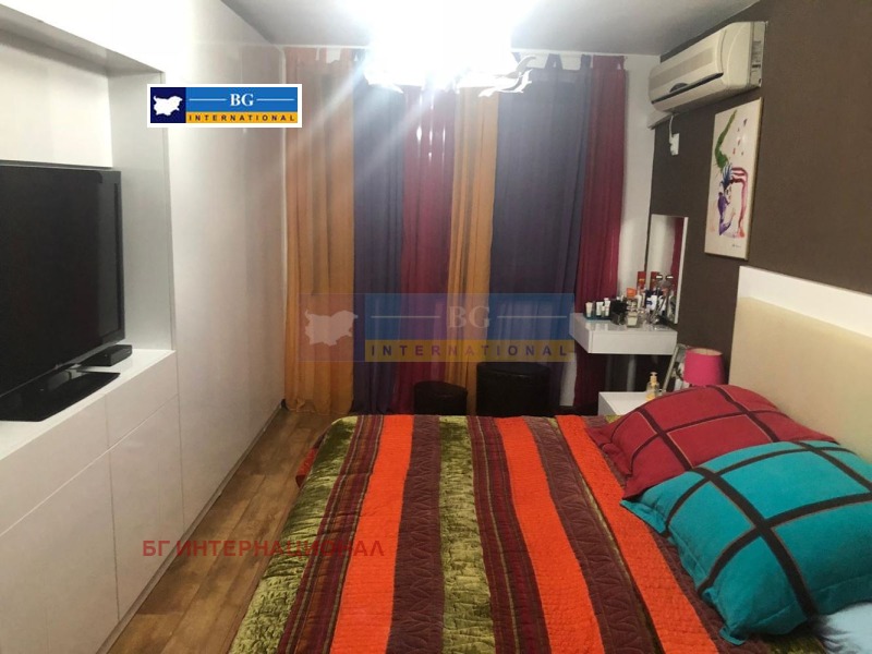 Продава 3-СТАЕН, гр. Бургас, Възраждане, снимка 9 - Апартаменти - 51093045