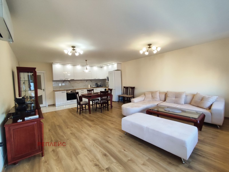 Продава 3-СТАЕН, гр. Варна, Център, снимка 2 - Апартаменти - 52693013