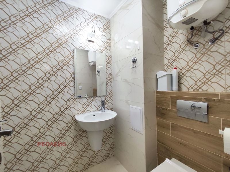 Продава 3-СТАЕН, гр. Варна, Център, снимка 13 - Апартаменти - 52693013