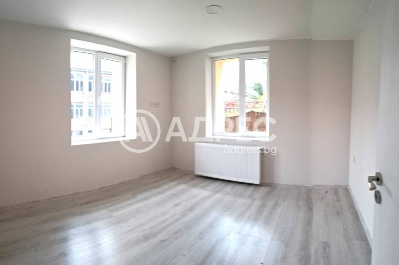 Продава КЪЩА, гр. Габрово, Център, снимка 3 - Къщи - 52614034