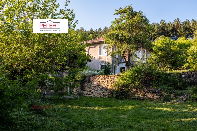 Продава КЪЩА, гр. Севлиево, област Габрово