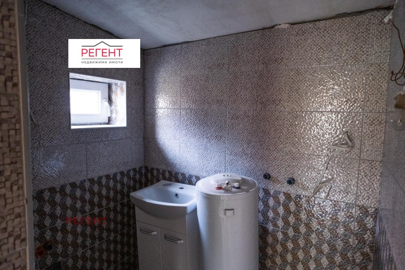 Продава КЪЩА, гр. Севлиево, област Габрово, снимка 10 - Къщи - 52646993