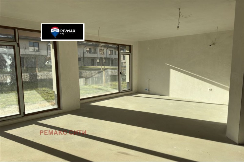 Продава КЪЩА, гр. София, м-т Детски град, снимка 4 - Къщи - 53269155