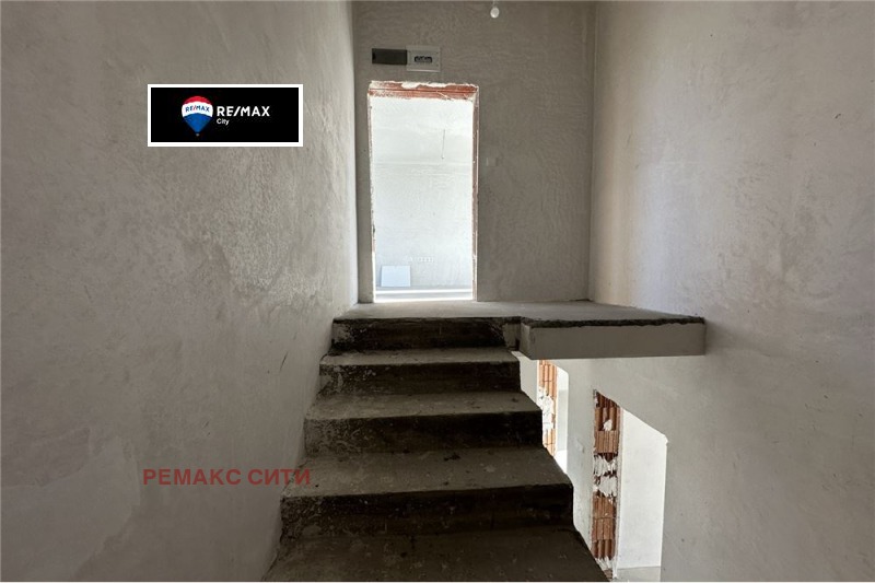 Продава КЪЩА, гр. София, м-т Детски град, снимка 5 - Къщи - 53269155