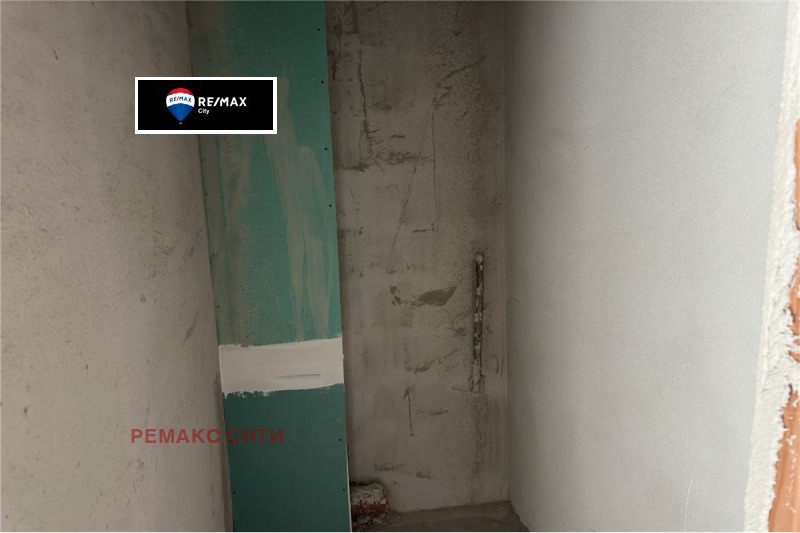 Продава КЪЩА, гр. София, м-т Детски град, снимка 10 - Къщи - 53269155