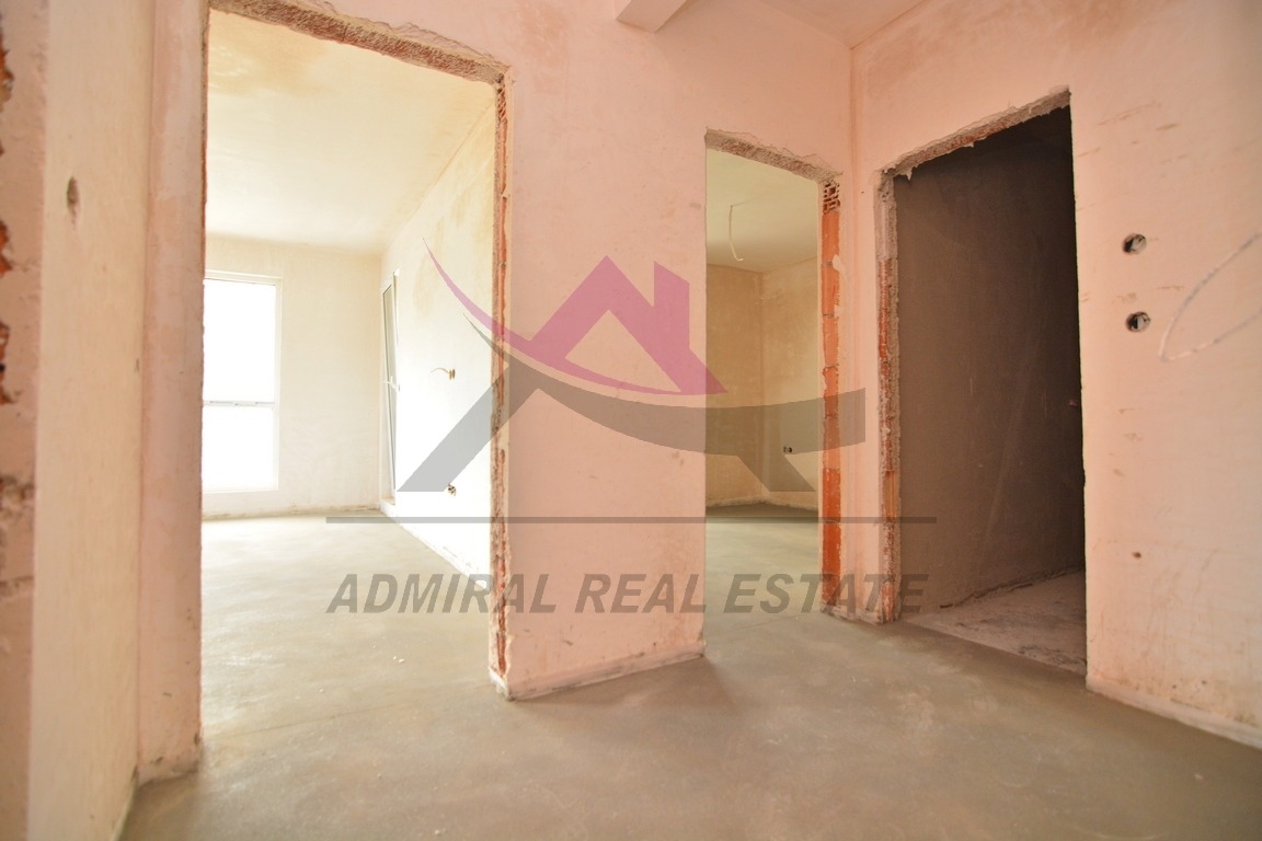 Продава 2-СТАЕН, гр. Варна, Изгрев, снимка 2 - Апартаменти - 54941880