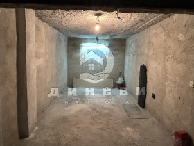 Garage Tsentar, Stara Zagora 1