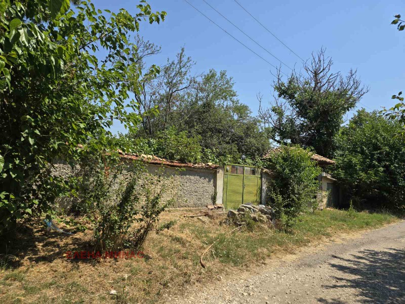Продава  Къща област Шумен , с. Ивански , 100 кв.м | 14518657 - изображение [9]