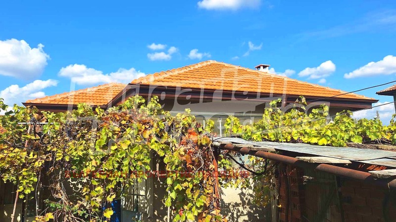 Продава КЪЩА, област Пловдив, гр. Първомай • 45000 € / 88012.35 лв. • 29130430 1