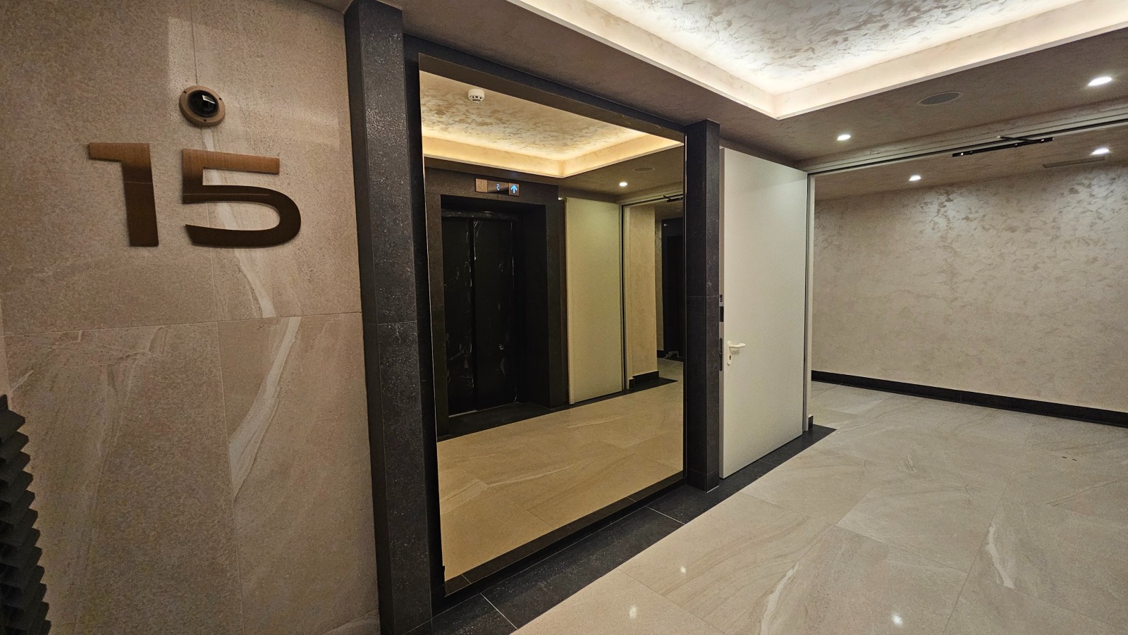 Продава 3-СТАЕН, гр. София, Кръстова вада, снимка 14 - Апартаменти - 53900408