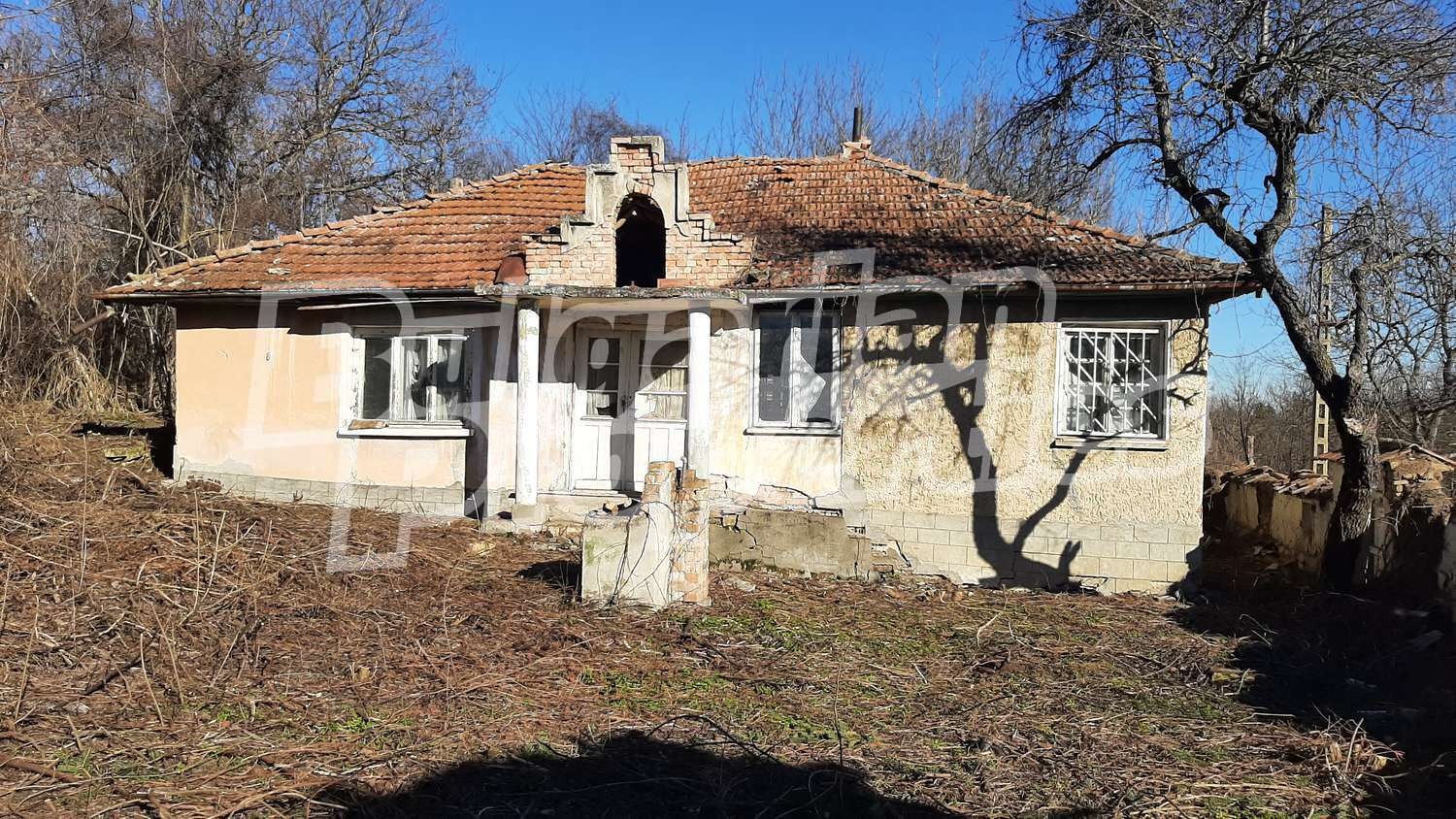 Продава КЪЩА, гр. Стражица, област Велико Търново, снимка 2 - Къщи - 39272082