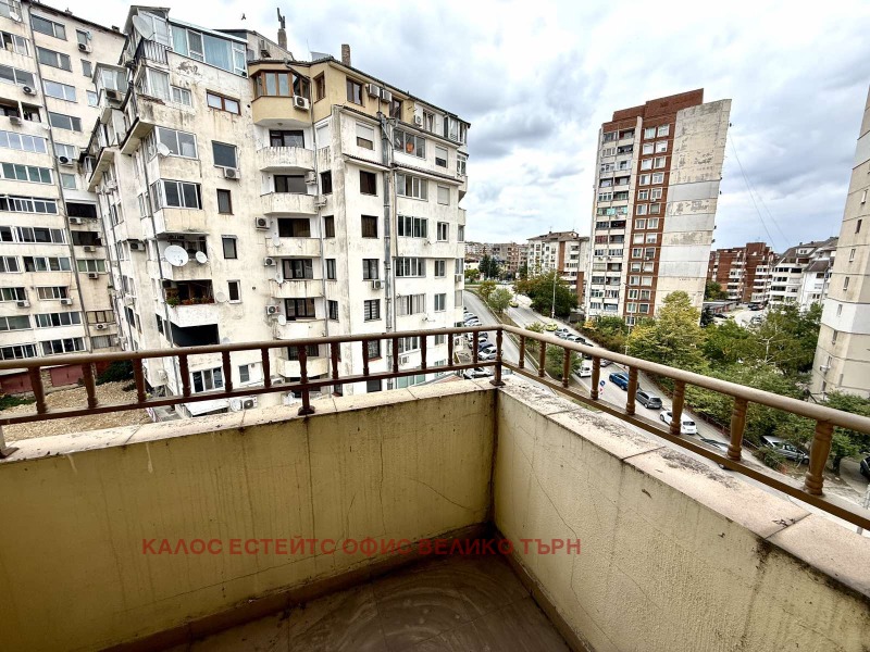Продава 3-СТАЕН, гр. Велико Търново, Колю Фичето, снимка 4 - Апартаменти - 52220597