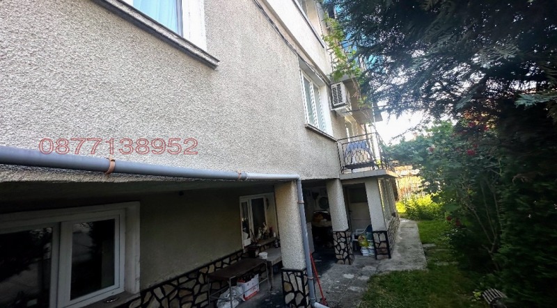 Продава ЕТАЖ ОТ КЪЩА, гр. София, област София-град, снимка 3 - Етаж от къща - 53527545
