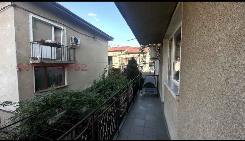 Продава ЕТАЖ ОТ КЪЩА, гр. София, област София-град, снимка 10 - Етаж от къща - 53527545