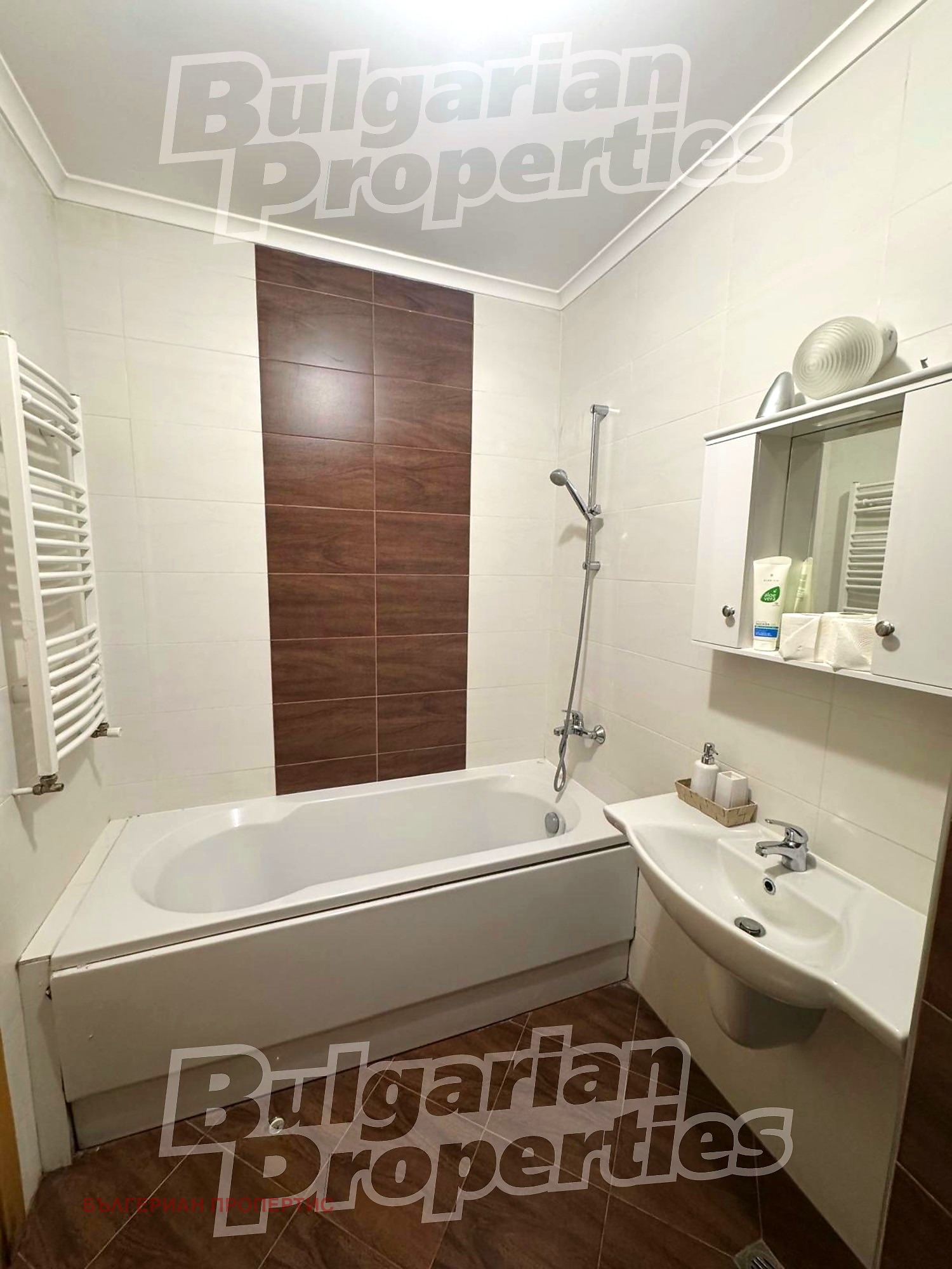 Продава 2-СТАЕН, гр. Правец, област София област, снимка 12 - Апартаменти - 55364196