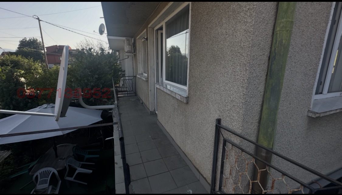 Продава ЕТАЖ ОТ КЪЩА, гр. София, област София-град, снимка 13 - Етаж от къща - 53527545