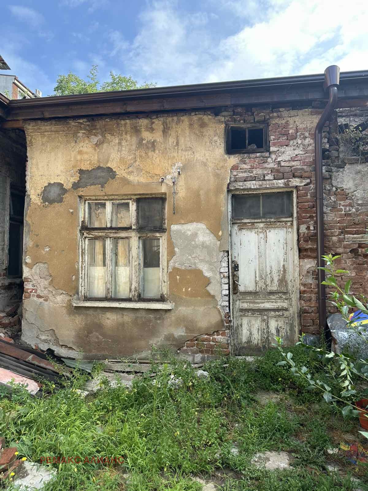 Продава КЪЩА, гр. София, Център, снимка 9 - Къщи - 55129457