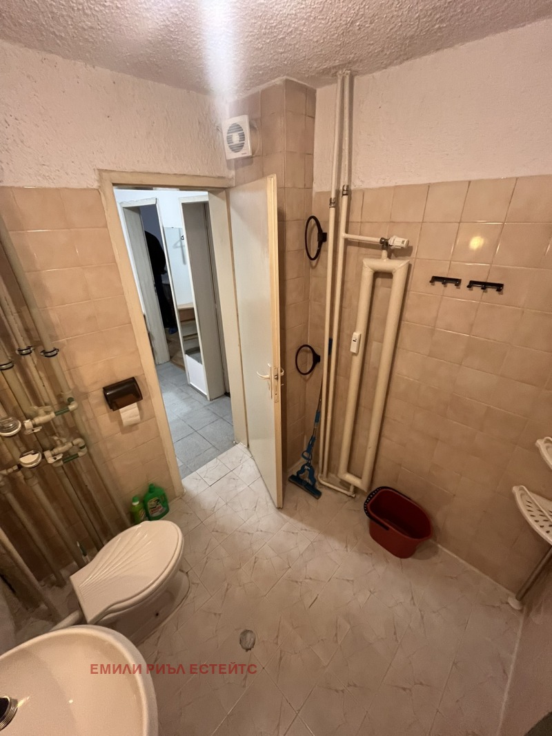 Продава 2-СТАЕН, гр. София, Хиподрума, снимка 11 - Апартаменти - 53149434