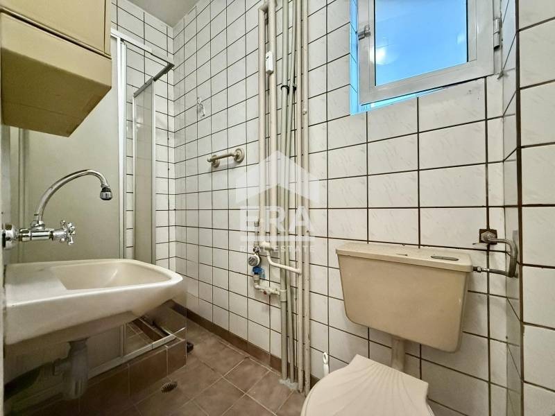 Продава МНОГОСТАЕН, гр. София, Център, снимка 13 - Апартаменти - 54837830