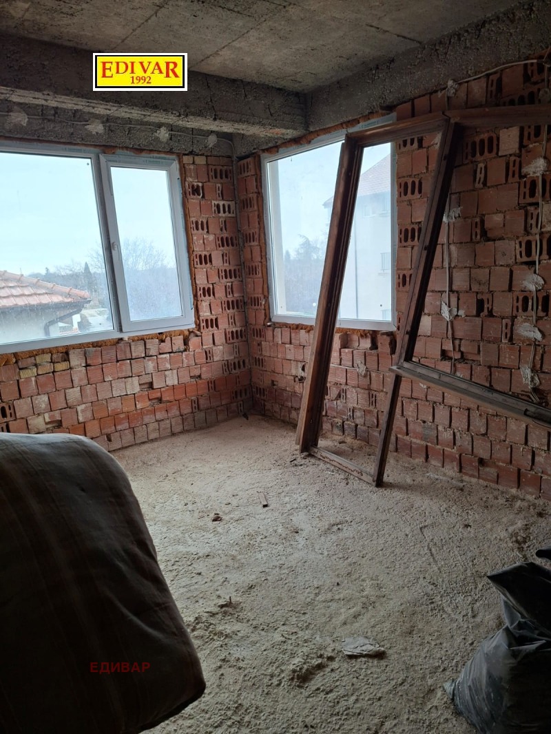 Продава ЕТАЖ ОТ КЪЩА, гр. Каварна, област Добрич, снимка 6 - Етаж от къща - 53505423