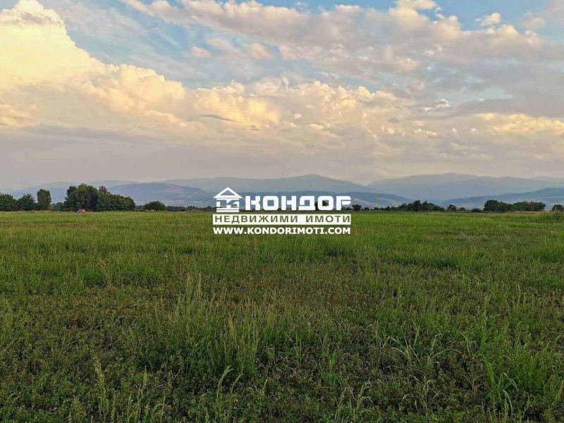 Продава ПАРЦЕЛ, град Пловдив, Коматево • 83300 € / 162920.64 лв. • 61134571 1