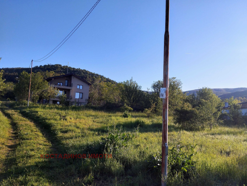 Eladó  Cselekmény régió Plovdiv , Sarnegor , 1120 négyzetméter | 71028115
