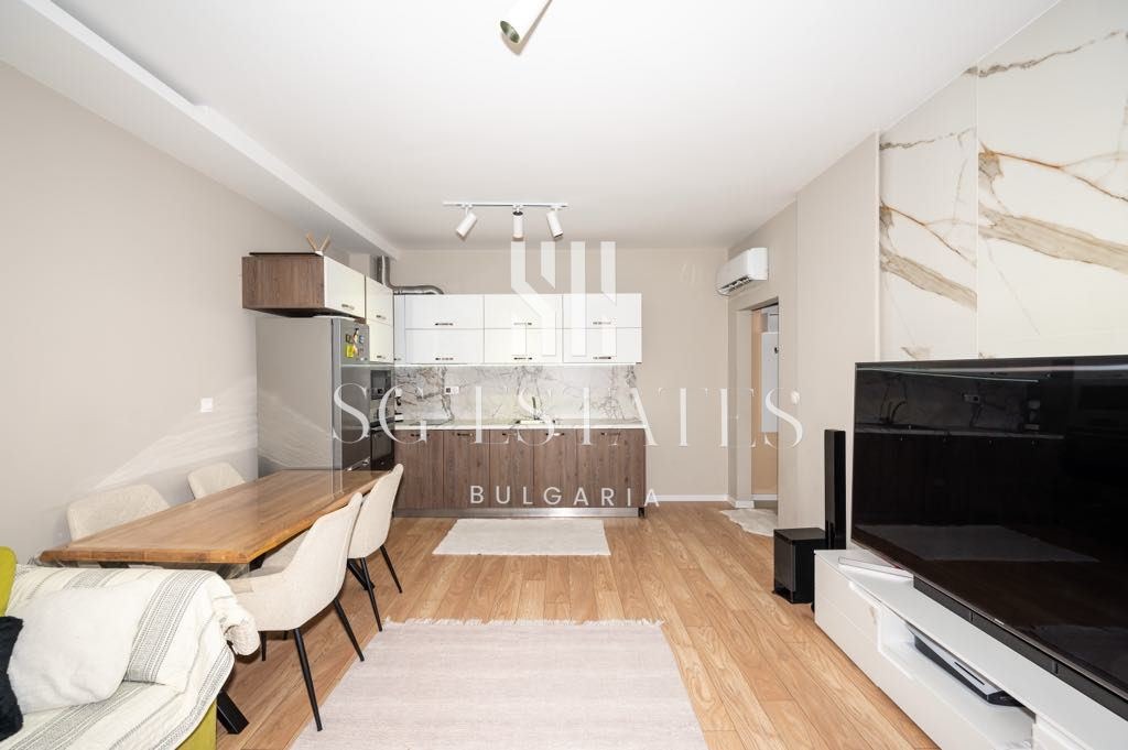 Продава 2-СТАЕН, гр. Пловдив, Остромила, снимка 2 - Апартаменти - 53098217