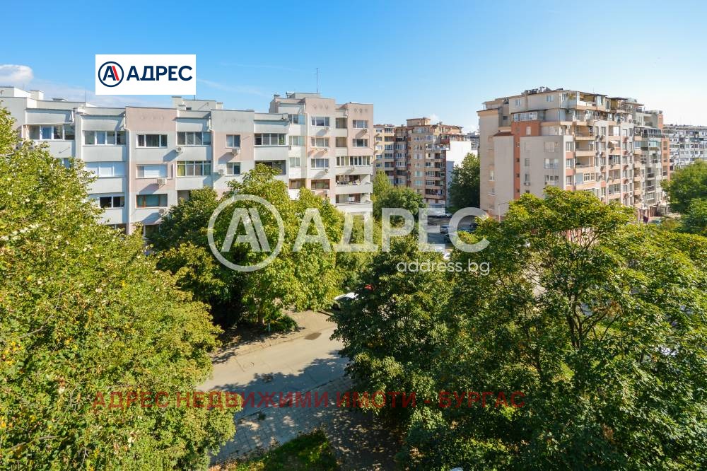 Продава 3-СТАЕН, гр. Бургас, Изгрев, снимка 2 - Апартаменти - 54029575