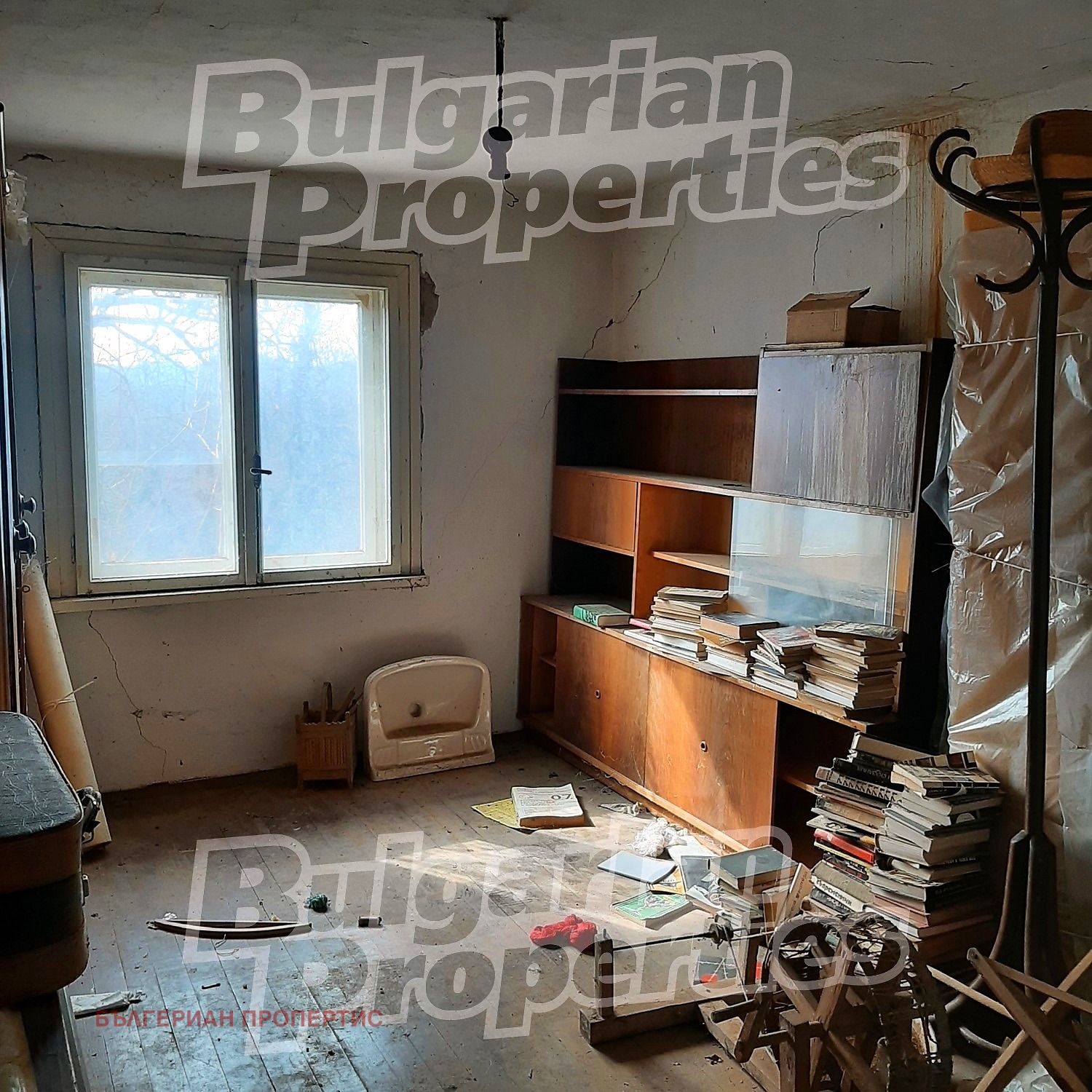 Продава КЪЩА, гр. Годеч, област София област, снимка 11 - Къщи - 54073131