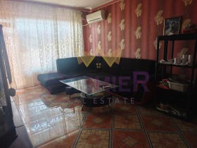 1 Schlafzimmer Karnobat, region Burgas