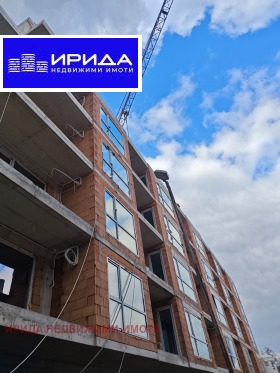 3-стаен град София, Център 10