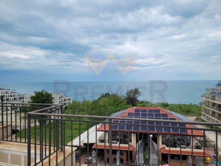 Продава 1-СТАЕН, гр. Бяла, област Варна, снимка 13 - Апартаменти - 54036607