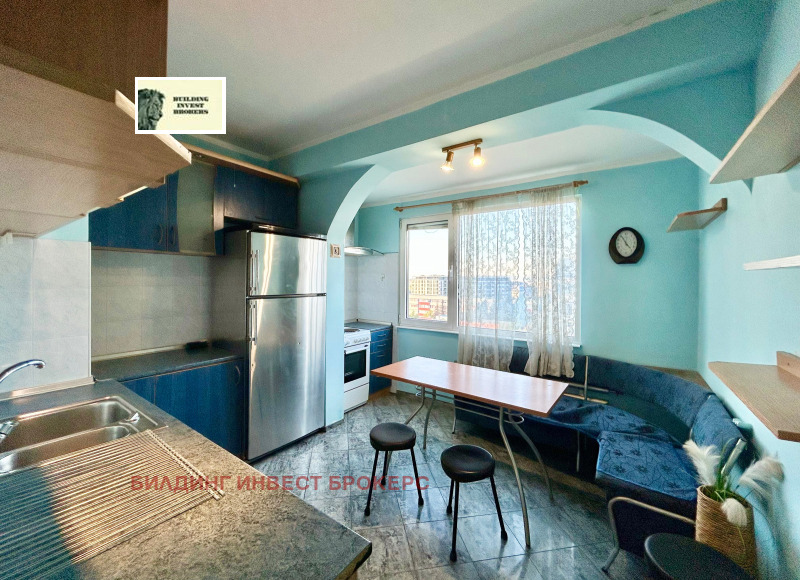 Продава 3-СТАЕН, гр. София, Бъкстон