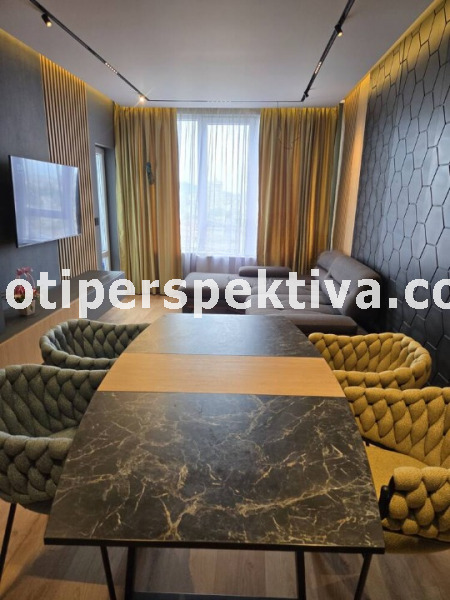 Продава 3-СТАЕН, гр. Пловдив, Център, снимка 3 - Апартаменти - 54499686