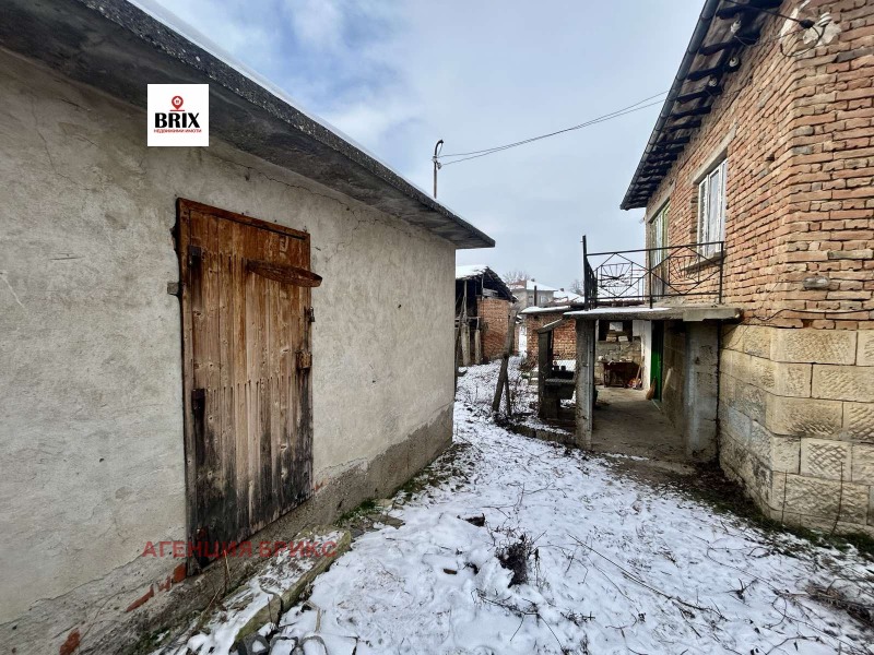 Продава КЪЩА, с. Мечка, област Русе, снимка 3 - Къщи - 53188699