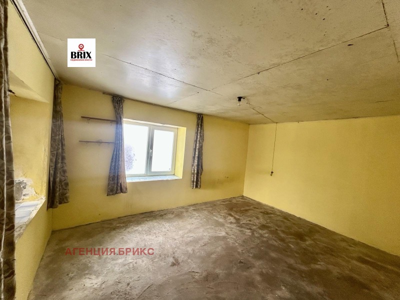 Продава КЪЩА, с. Мечка, област Русе, снимка 5 - Къщи - 53188699