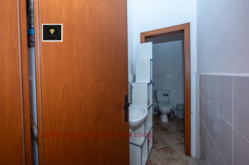 Na sprzedaż  Sklep Plowdiw , Trakija , 64 mkw | 53867061 - obraz [7]